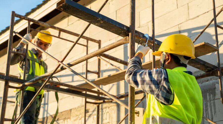 Expert Emergency Roof Repairs services in Hoyt, KS